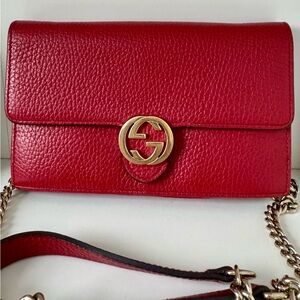 Gucci Crimson Leather Interlocking Crossbody with Gold Emblem